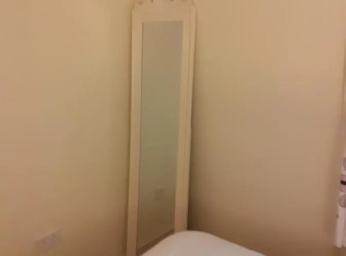 Joan 3* קלונקילטי