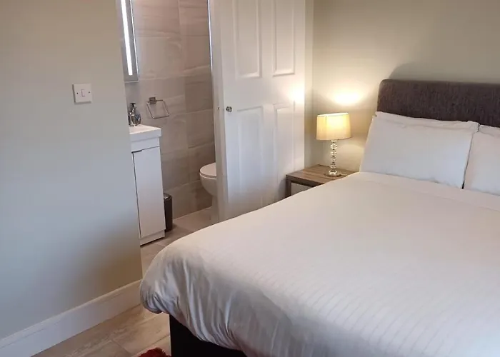 לינה וארוחת בוקר Joan